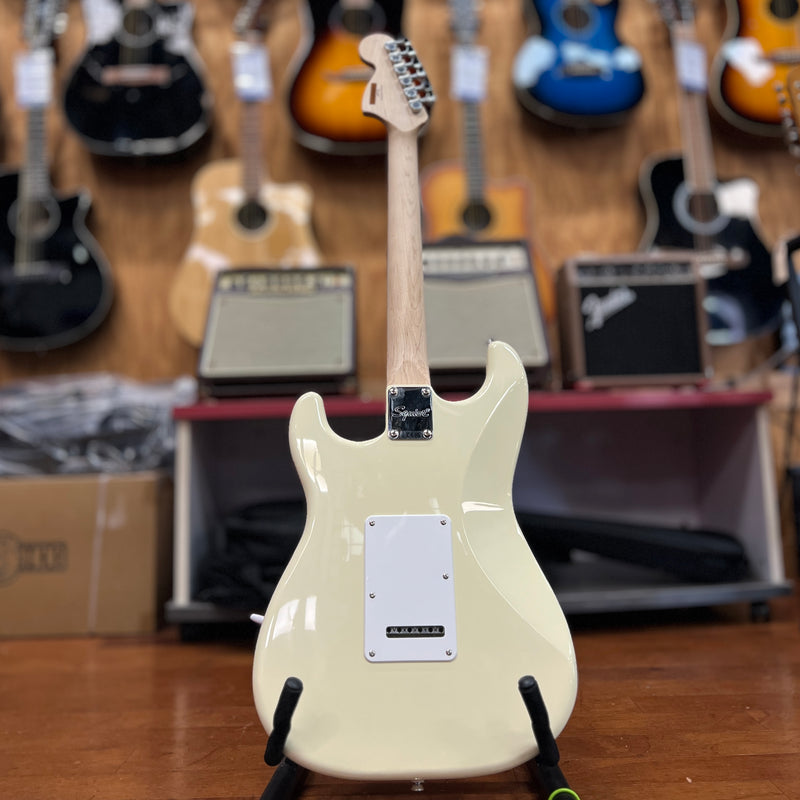 USED Squier Affinity Series Stratocaster Maple Fingerboard Electric Guitar, Olympic White