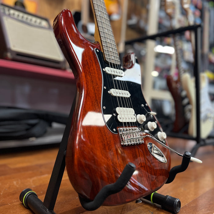 USED Squier Classic Vibe '70s Stratocaster HSS Electric Guitar, Walnut