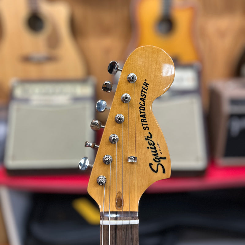 USED Squier Classic Vibe '70s Stratocaster HSS Electric Guitar, Walnut