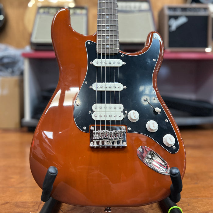 USED Squier Classic Vibe '70s Stratocaster HT HSS Electric Guitar, Mocha