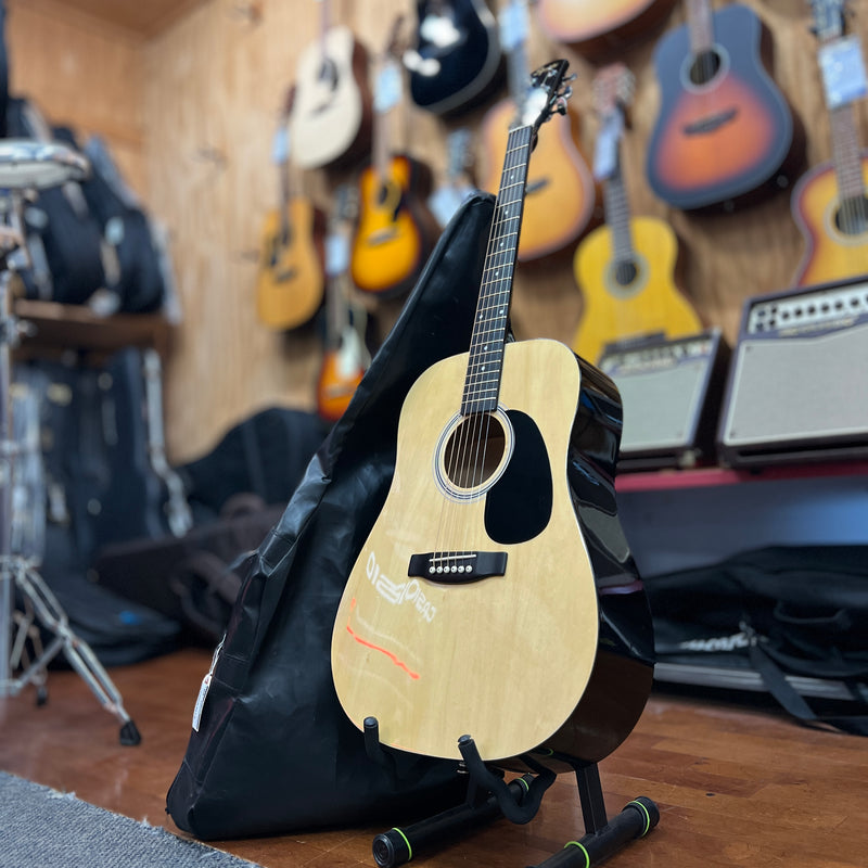USED Squier Dreadnought Acoustic Guitar w/ Zippered Cover