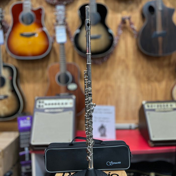 USED Strauss 6546 Student Flute Outfit, Serial #S0047