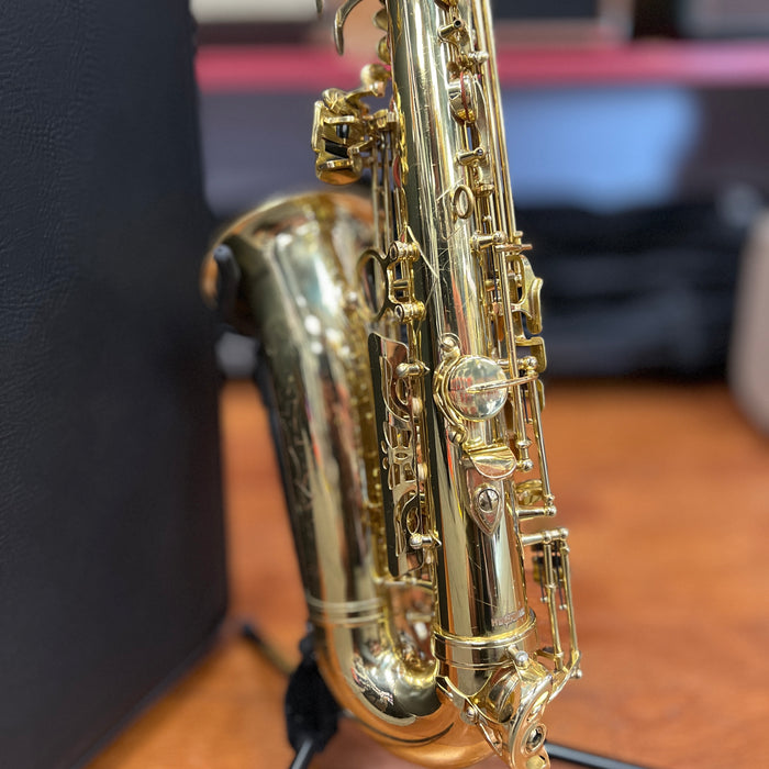 USED Strauss Alto Saxophone Outfit HTAS708152