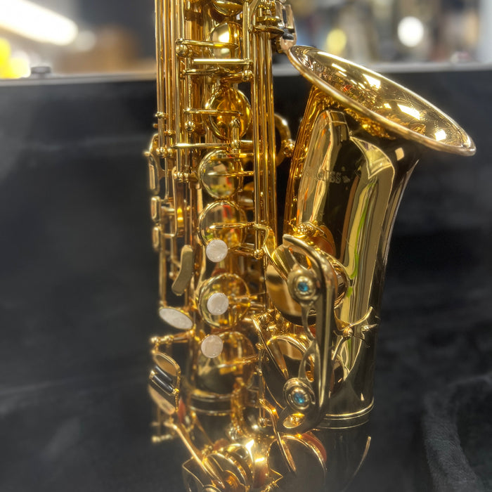 USED Strauss Alto Saxophone Outfit, HTAS708345