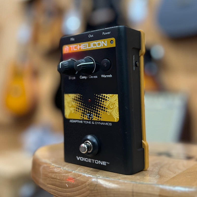 USED TC Helicon VoiceTone Single T1 Adaptive Tone & Dynamics Pedal