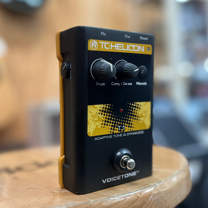 USED TC Helicon VoiceTone Single T1 Adaptive Tone & Dynamics Pedal