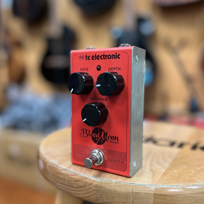 USED T.C Electronic Blood Moon Phaser Pedal