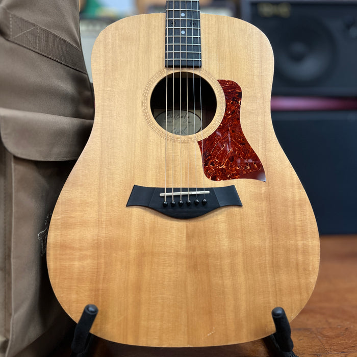USED Taylor BBTE Big Baby Taylor Acoustic Guitar w/ Taylor Gig Bag