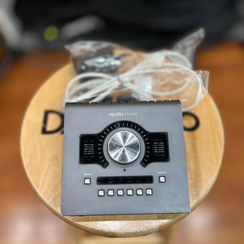 USED UA Apollo Twin Solo MKII Interface w/ Thunderbolt 2 cable
