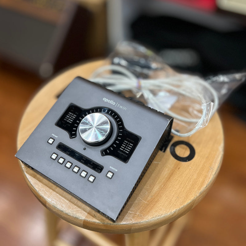 USED UA Apollo Twin Solo MKII Interface w/ Thunderbolt 2 cable