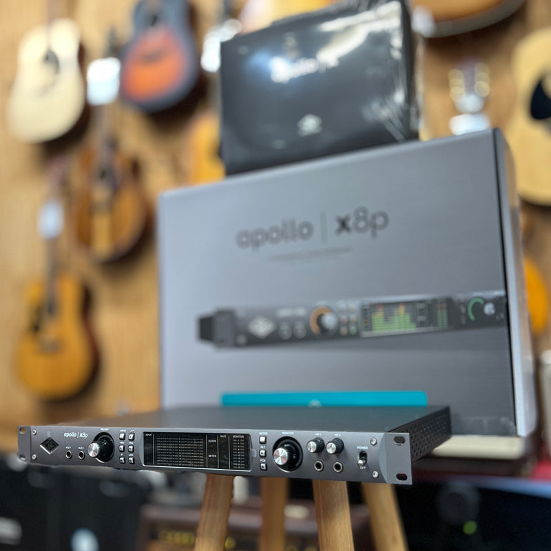 USED Universal Audio x8p Gen 1 18x22 Thunderbolt 3 Interface w/ Original Box - Unregistered