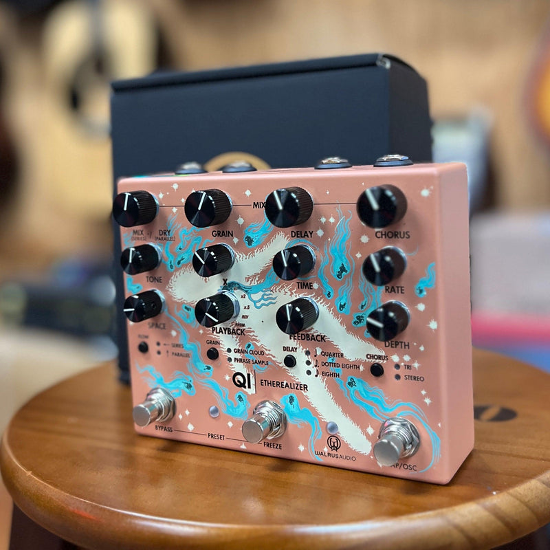 USED Walrus Audio SIGNED Yvette Young New Qi Etherializer Multieffects