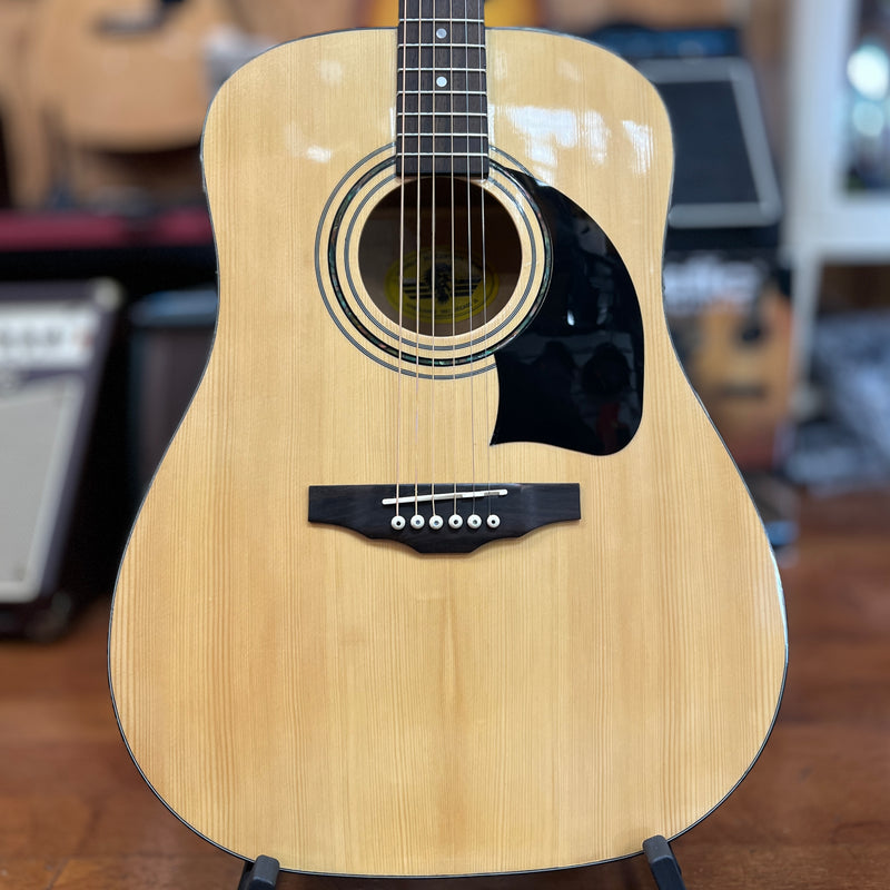 USED Washburn Lyon Acoustic Guitar, Natural
