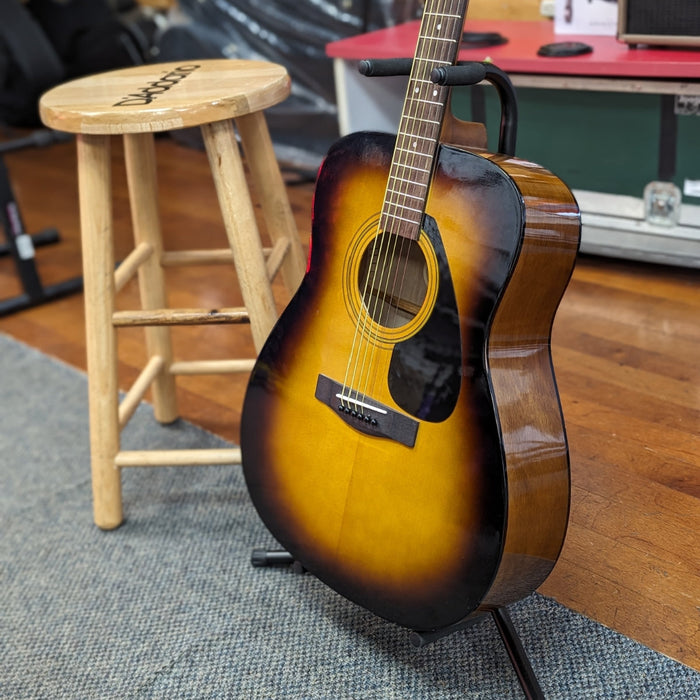 USED Yamaha F310 Acoustic Guitar, Sunburst