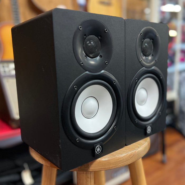 USED Yamaha HS5 Powered Studio Monitor PAIR, Black