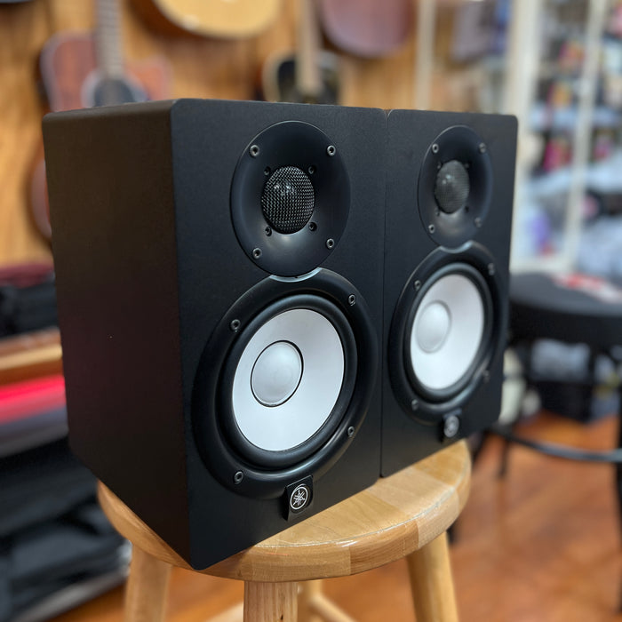 USED Yamaha HS5 Studio Monitor PAIR, Black