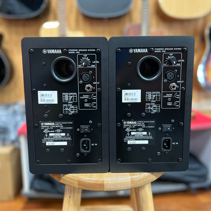 USED Yamaha HS5 Studio Monitor PAIR, Black