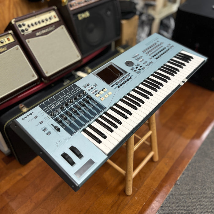 USED Yamaha Motif XS6 Keyboard