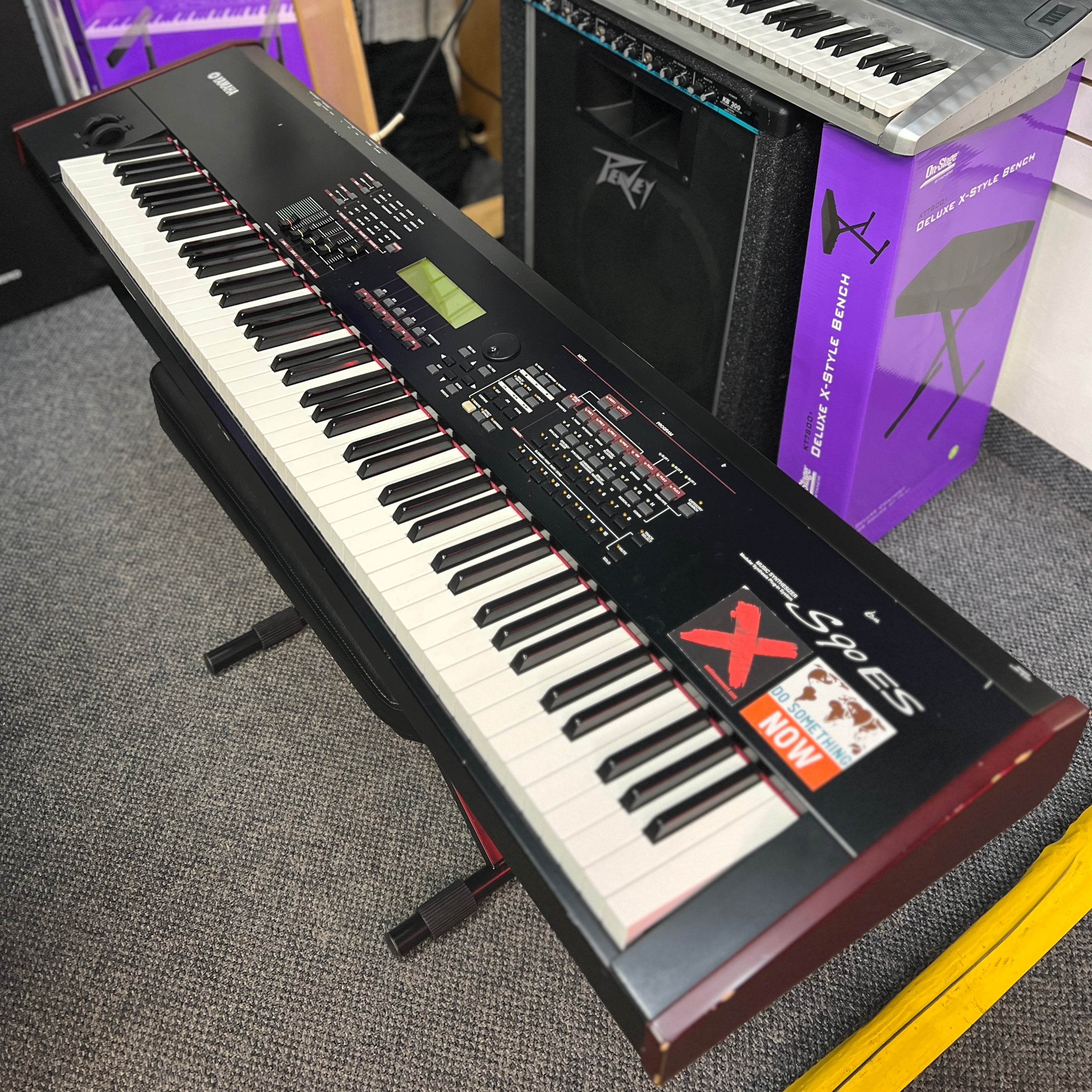 USED Yamaha S90es Digital Piano/ Synthesizer 88 Key — Dirt Cheep