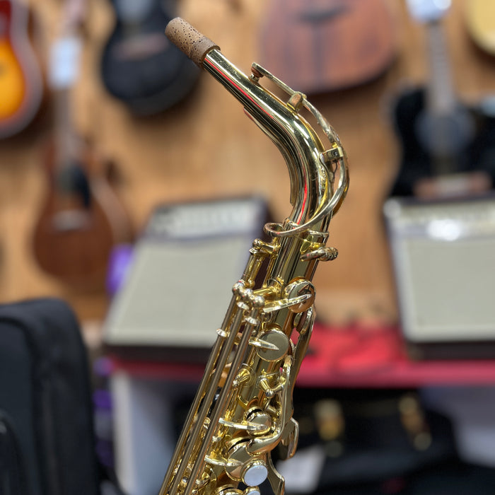 USED Yamaha YAS-52 Intermediate Alto Saxophone Outfit