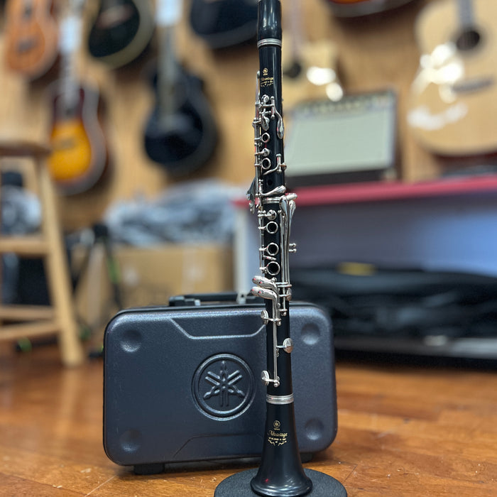 USED Yamaha YCL-200AD II Advantage Clarinet Outfit (M98272)