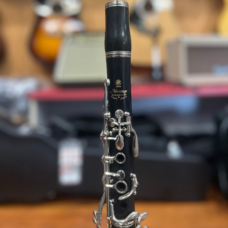 USED Yamaha YCL-200ADII Student Clarinet Outfit (#L76995)