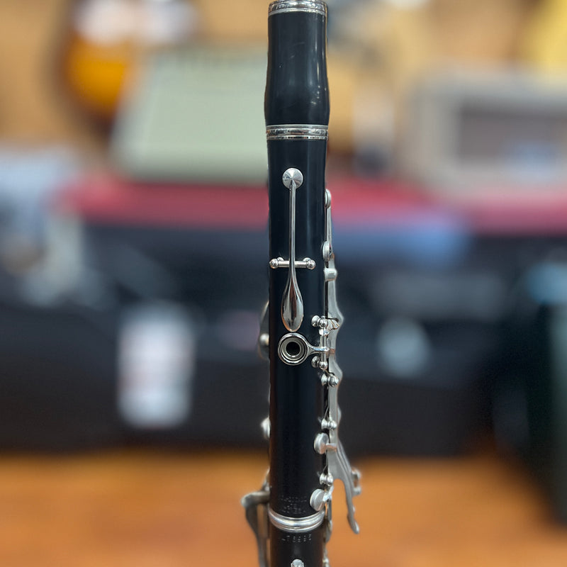 USED Yamaha YCL-200ADII Student Clarinet Outfit (#L76995)
