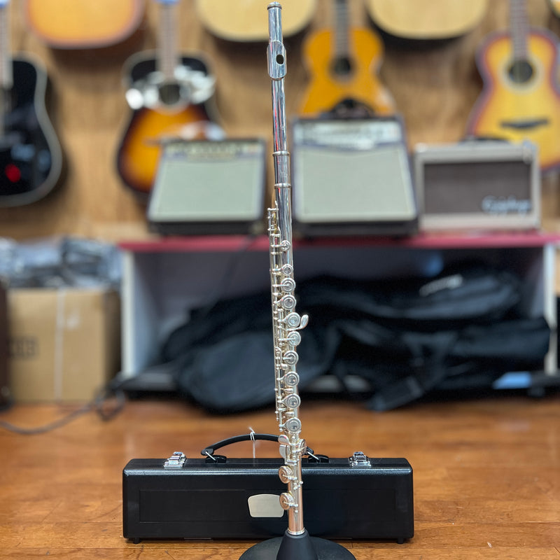 USED Yamaha YFL-222 Student Flute Outfit, Offset G (K22555)