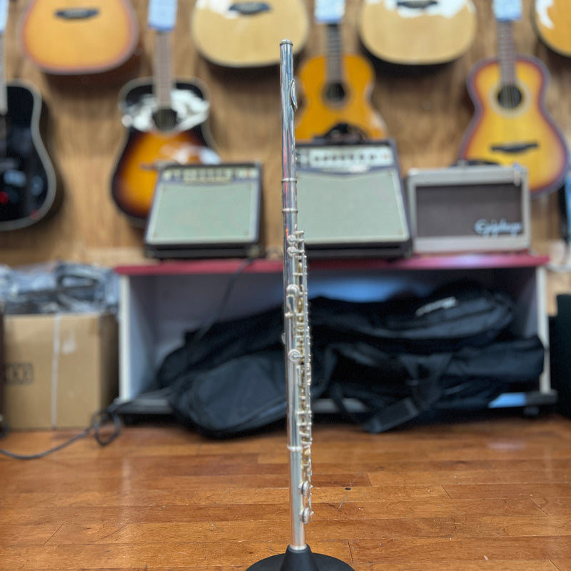USED Yamaha YFL-222 Student Flute Outfit, Offset G (K22555)