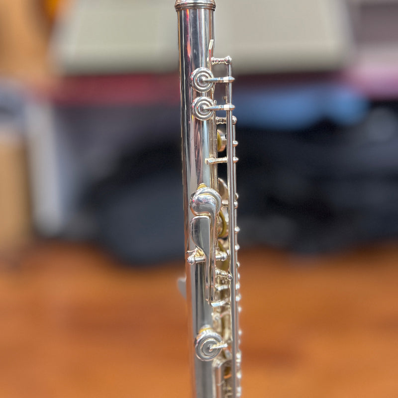 USED Yamaha YFL-222 Student Flute Outfit, Offset G (K22555)