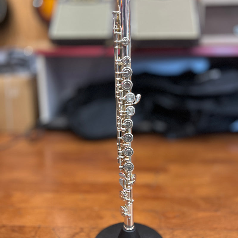 USED Yamaha YFL-222 Student Flute Outfit, Offset G (K22555)