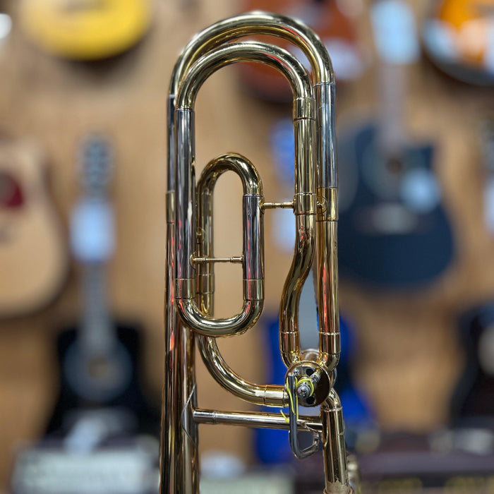 USED Yamaha YSL-448G Intermediate F-rotor Trombone Outfit