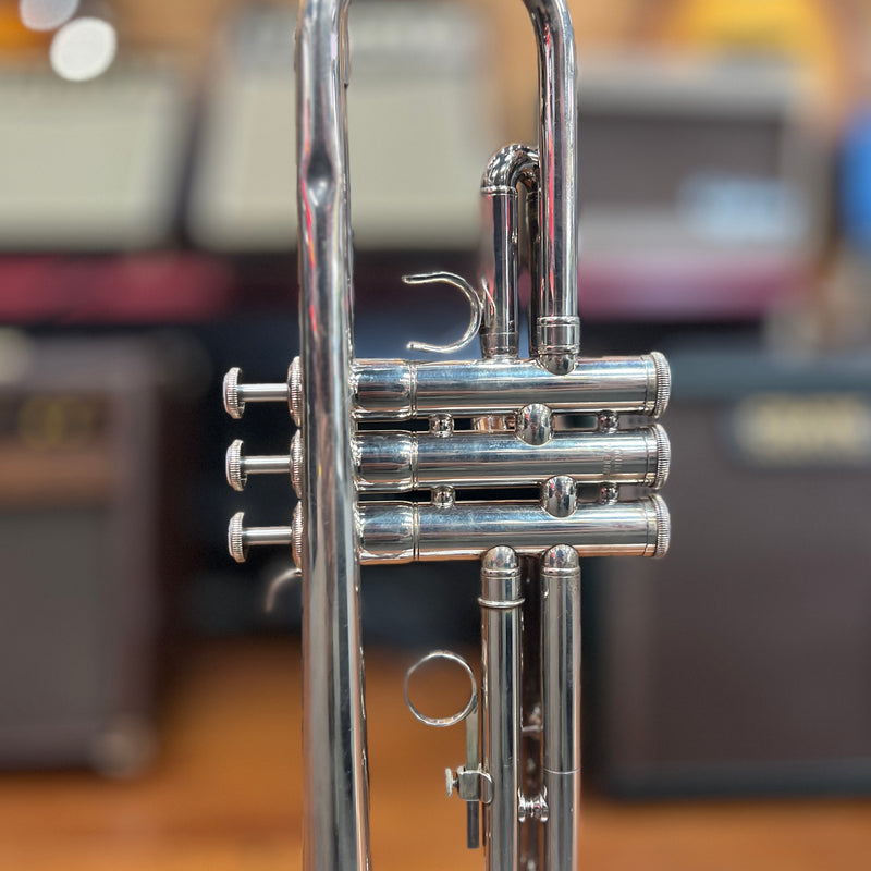 USED Yamaha YTR-300ADS Intermediate Trumpet Outfit, Silver