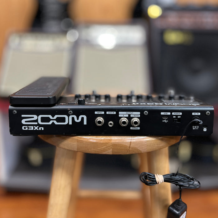 USED ZOOM G3xn Multi Effects Pedal