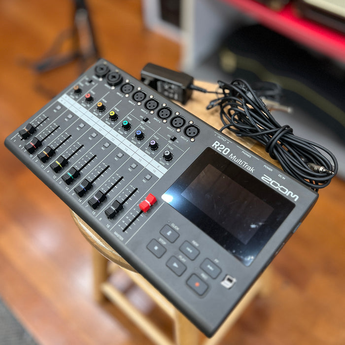 USED ZOOM R20 Multi-Track Recorder USB Audio Interface