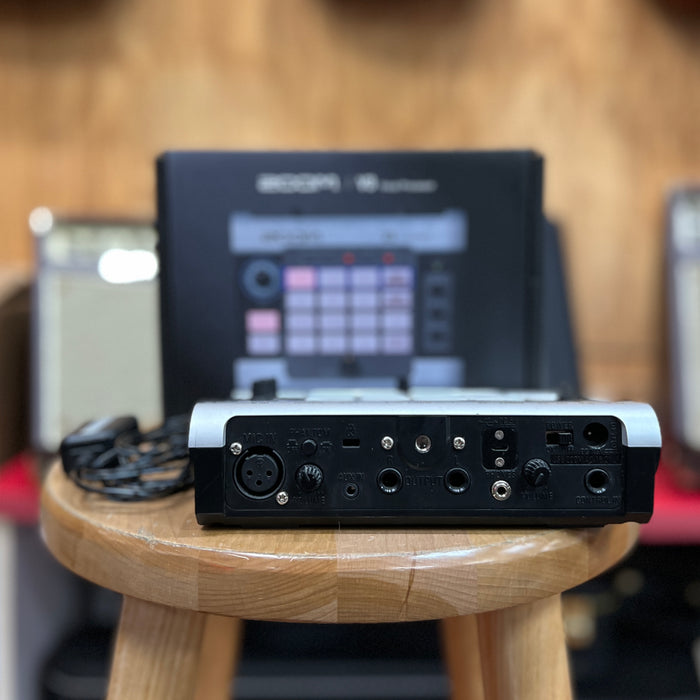 USED ZOOM V3 Vocal Processor