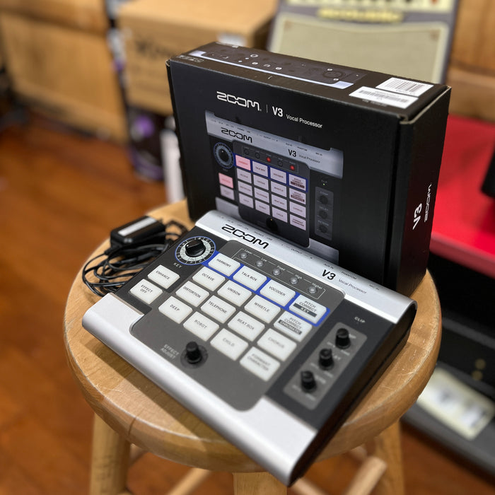 USED ZOOM V3 Vocal Processor