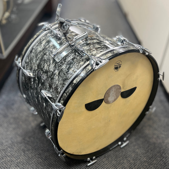 VINTAGE 1960s Gretsch 20x14 Bass Drum, Black Diamond, Round Badge