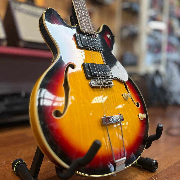 VINTAGE 1960's Tempo (Aria Univox) Hollowbody Electric Guitar, Redburst MIJ Japan