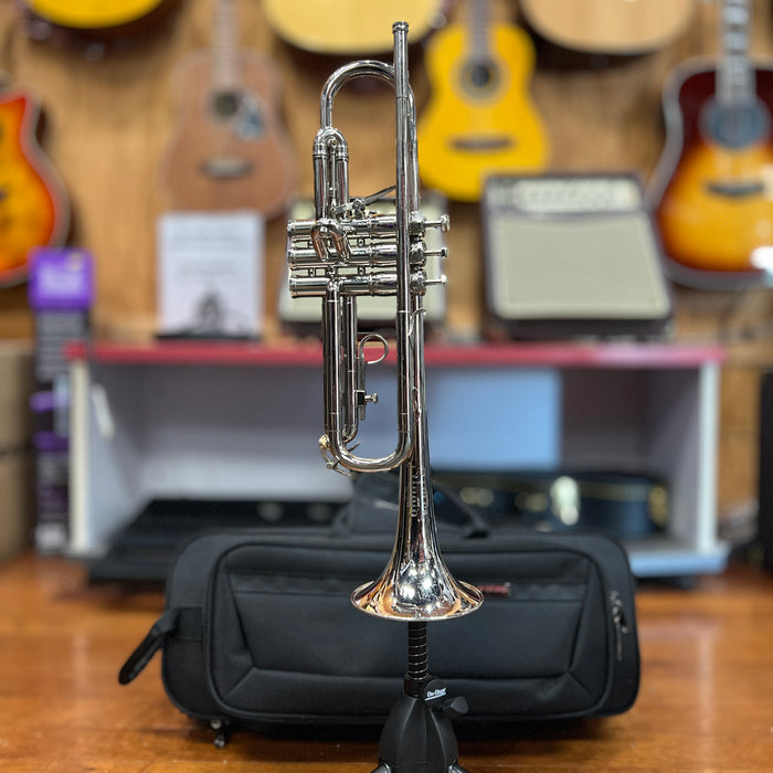 VINTAGE 1969 Olds Studio Trumpet Outfit, Fullerton California, Nickel