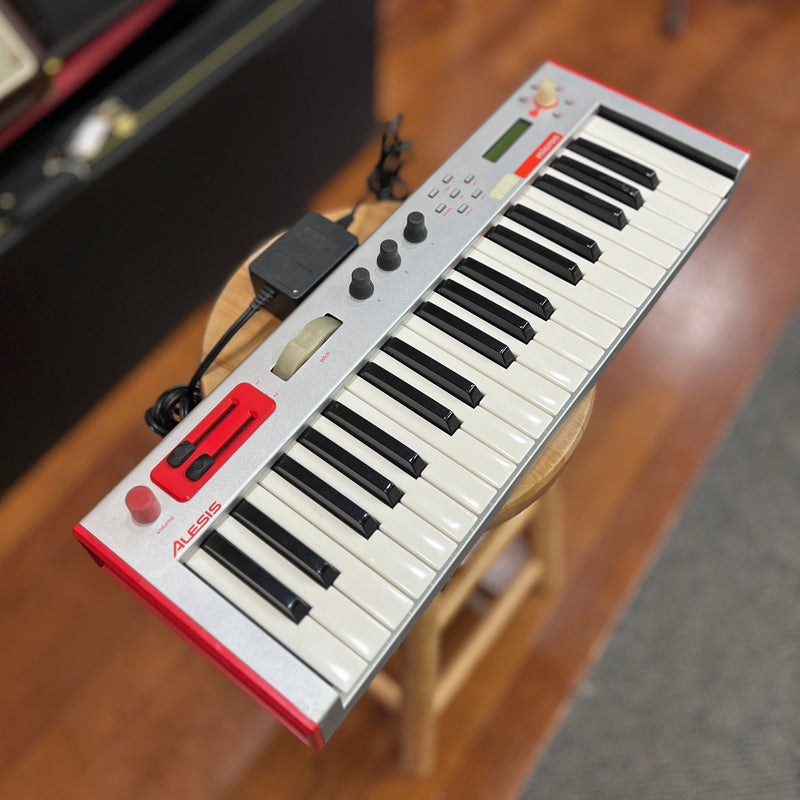 VINTAGE Alesis Micron 37-Key Modeling Synth