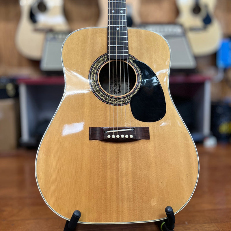 VINTAGE Alvarez 5023 Dreadnaught Acoustic Guitar, w/ Chipboard Case, Made in Japan