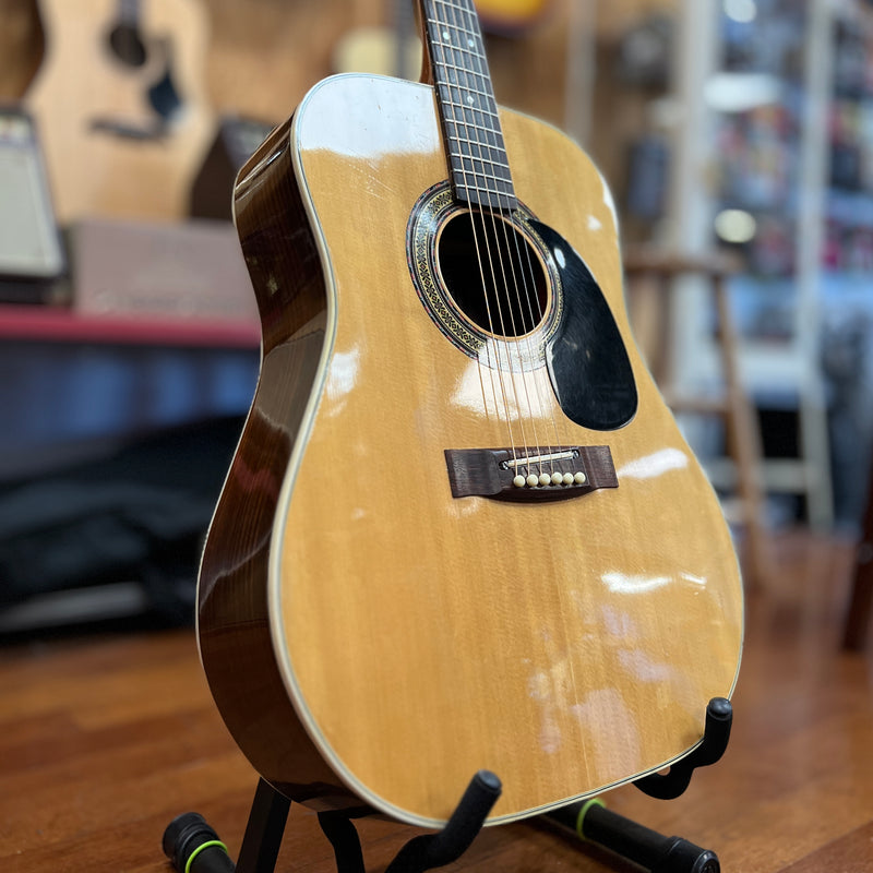 VINTAGE Alvarez 5023 Dreadnaught Acoustic Guitar, w/ Chipboard Case, Made in Japan