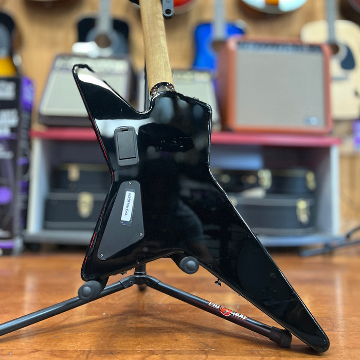 VINTAGE Charvel DST-1 ST Desolation Star Electric Guitar