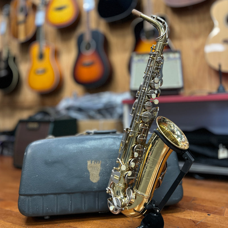 VINTAGE Conn Director  Alto Saxophone Outfit