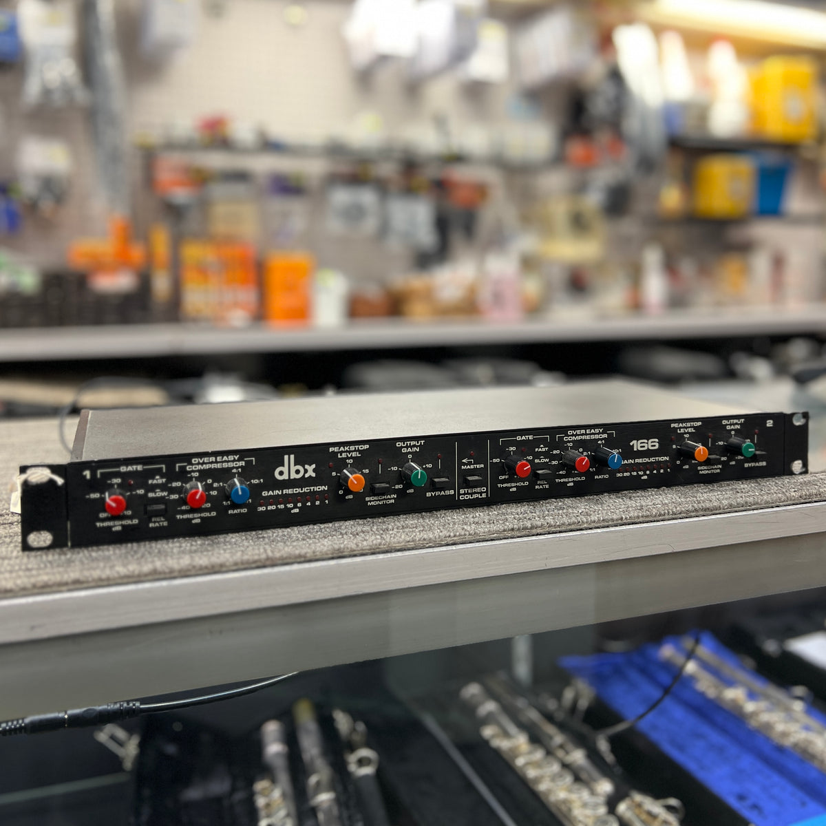 VINTAGE-DBX-166-Stereo-