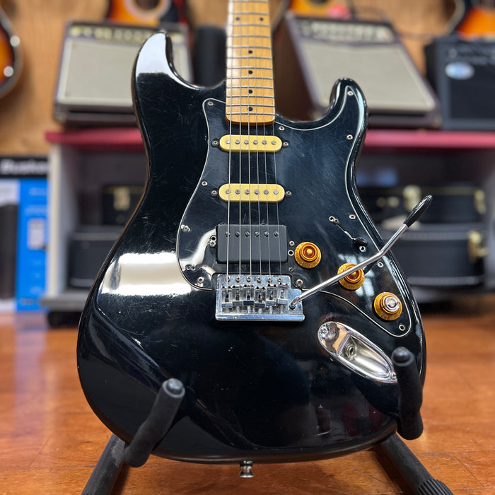 VINTAGE Grand Prix Strat Style Electric Guitar