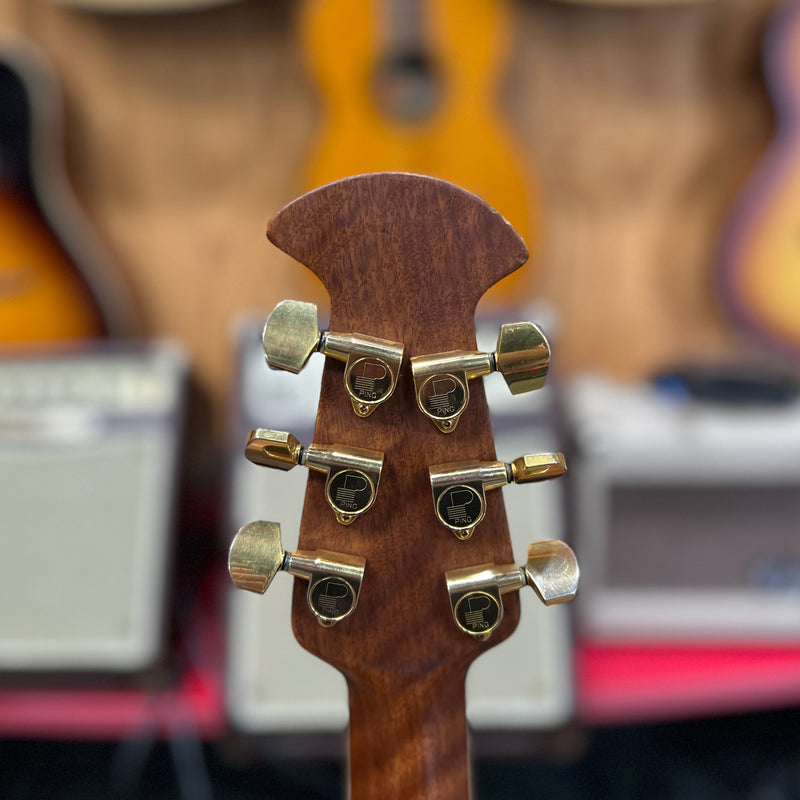 VINTAGE Ovation Celebrity Elite Shallow Bowl Acoustic-electric Guitar, Natural