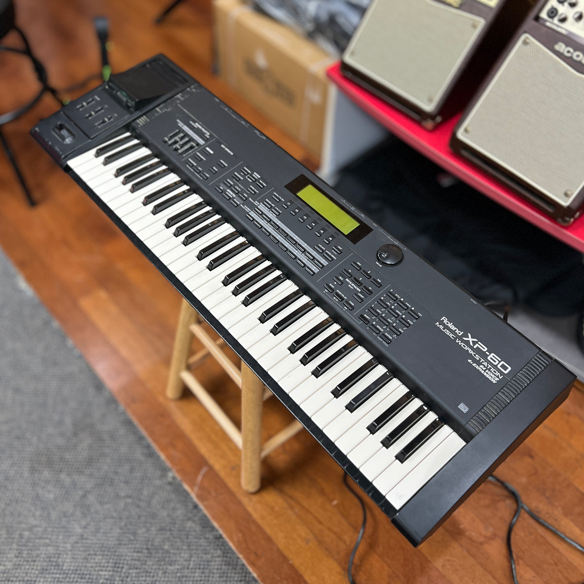 VINTAGE Roland XP-60 Keyboard Synthesizer/ Workstation — Dirt Cheep