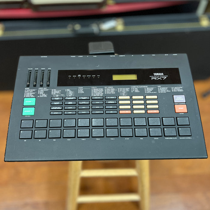 VINTAGE Yamaha RX-7 Drum Machine